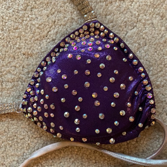 Ravish Sands Custom Competition Bikini - Picture 2 of 8